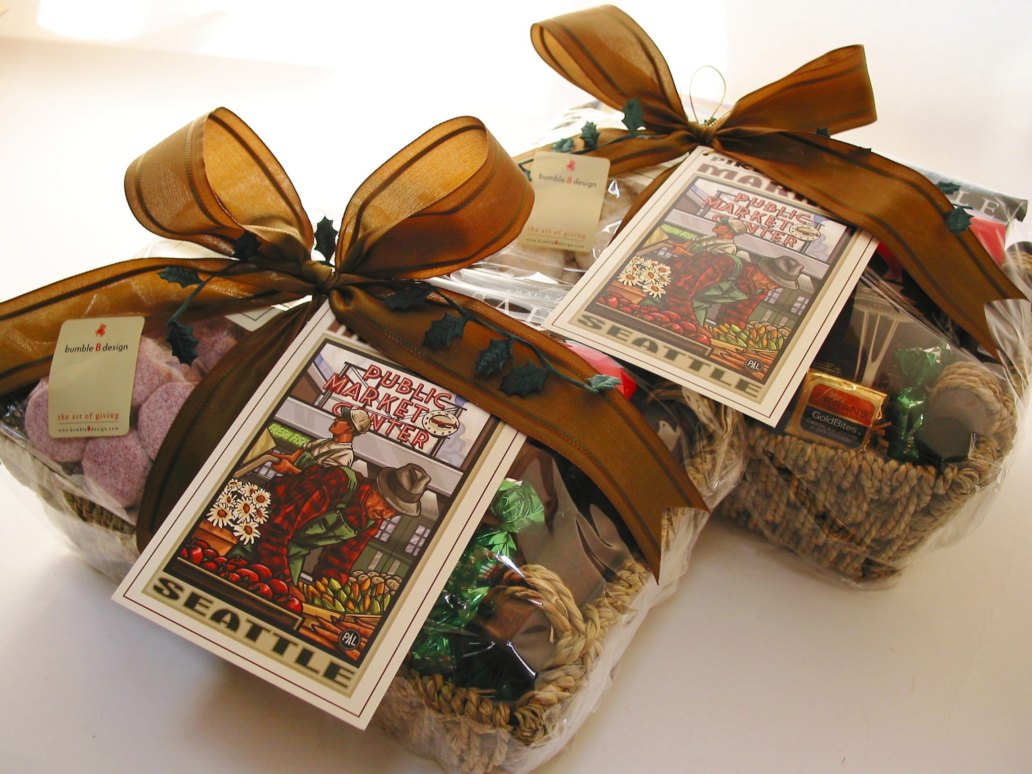 Seattle Basket bumble B designbumble B design